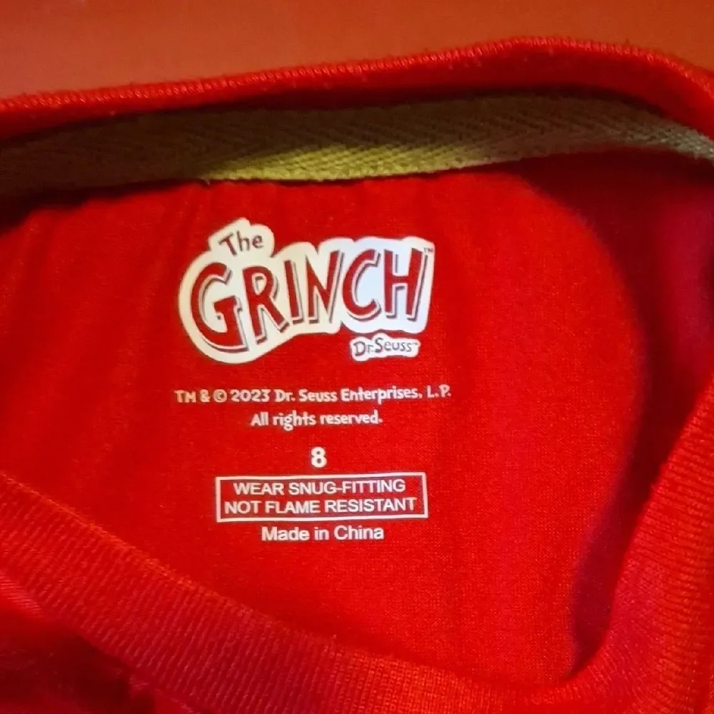 Dr. Seuss Red Grinch Long Sleeve Tee (Chi119)